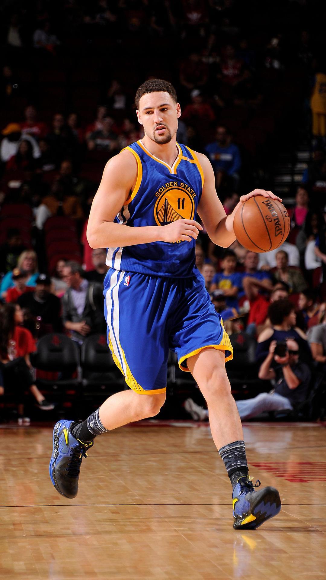 步行者vs国王前瞻：两队攻防质量均不高，临场发挥定走向（步行者对阵国王前瞻：攻防水准皆一般，临场状态或成胜负手）