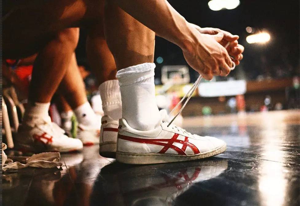 费迪南德：见到巴乔让我非常激动，那仿佛让我回到了童年时代（费迪南德：与巴乔相见激动万分，恍若重回童年）