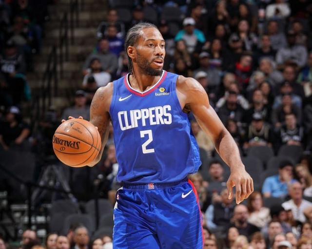 篮球NBA裁判再陷争议，两队抗议判罚（NBA判罚再掀风波，两队齐声抗议）